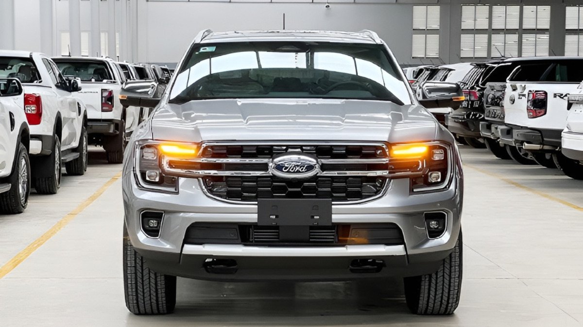 2026 Ford Everest Titanium